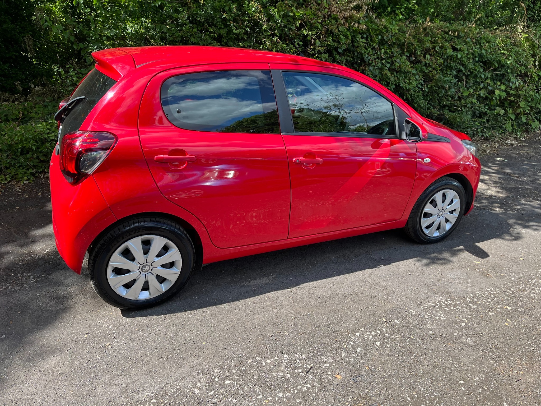 2015 Peugeot 108 thumbnail 2