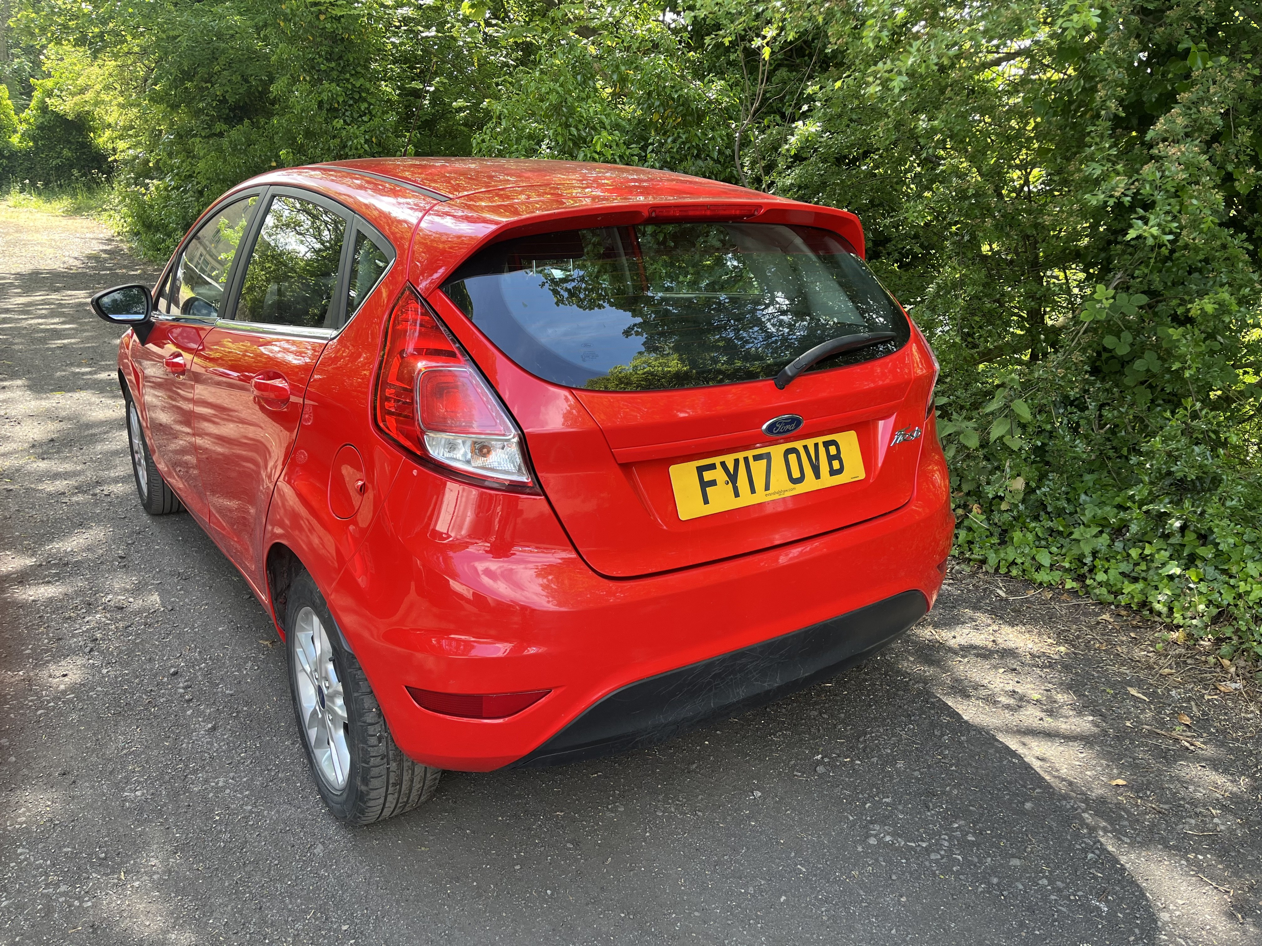 2017 Ford Fiesta Zetec thumbnail 2