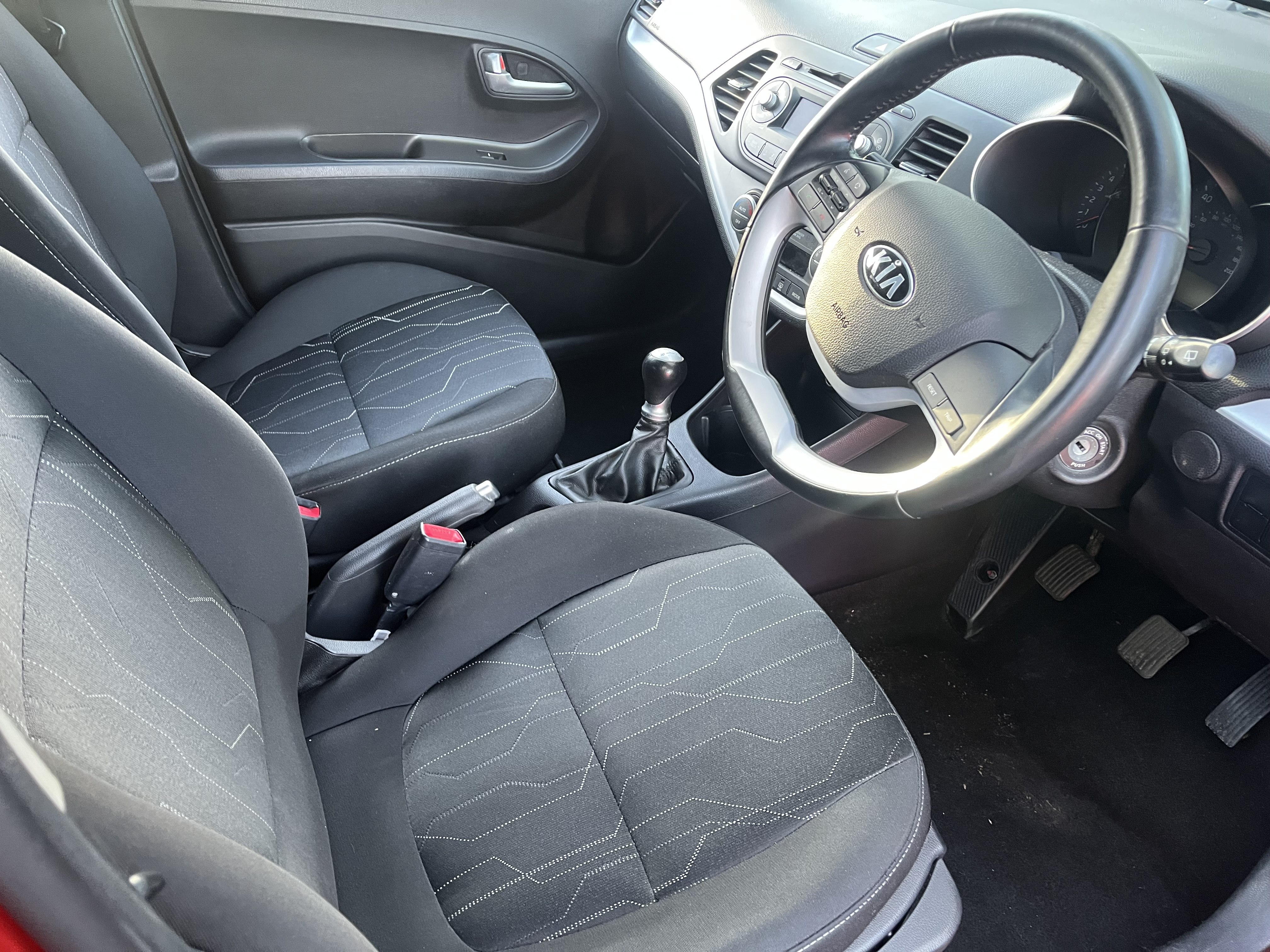 2016 Kia Picanto 2 ISG thumbnail 3