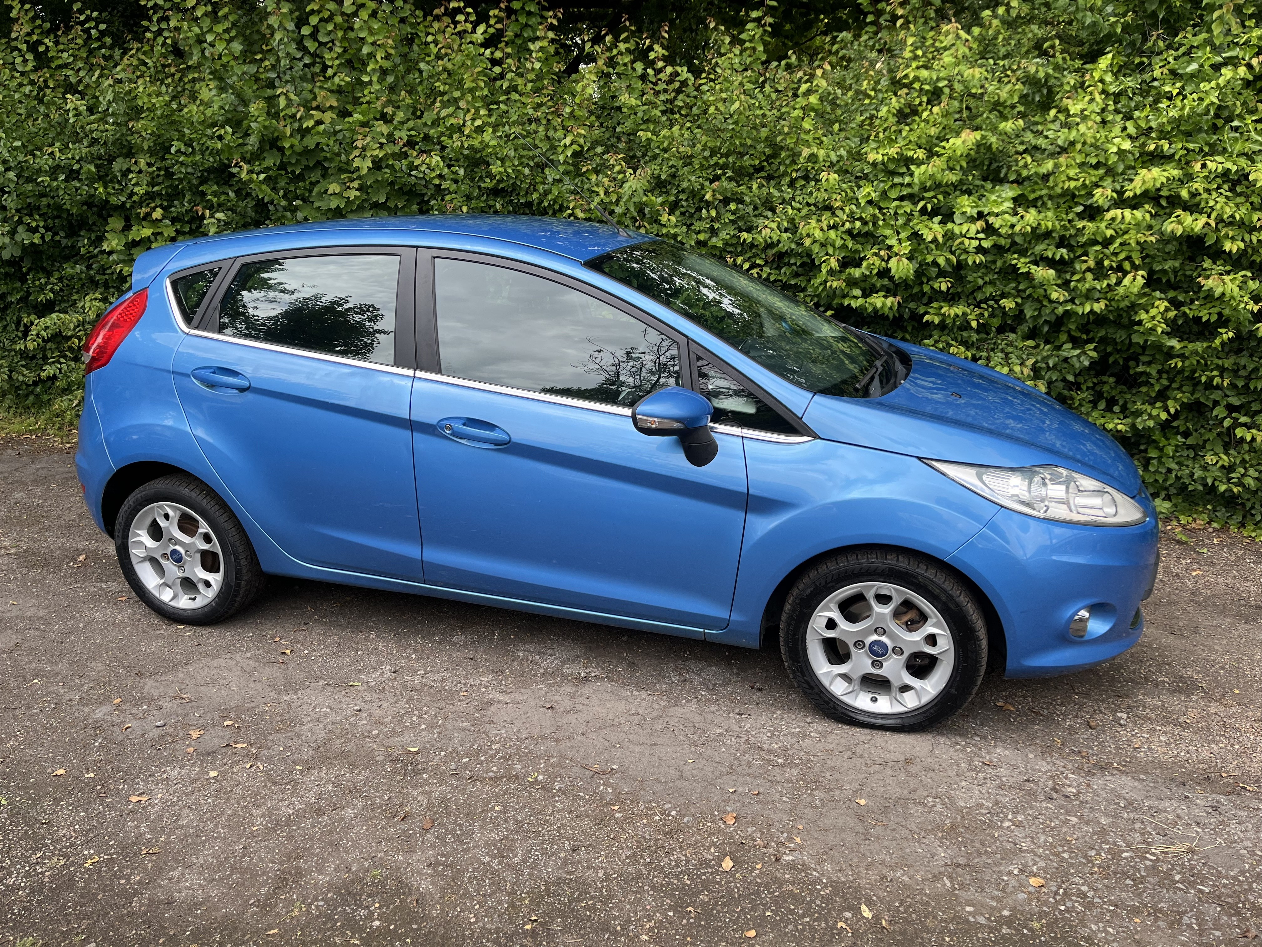 2011 Ford Fiesta 1.25 Zetec thumbnail 2