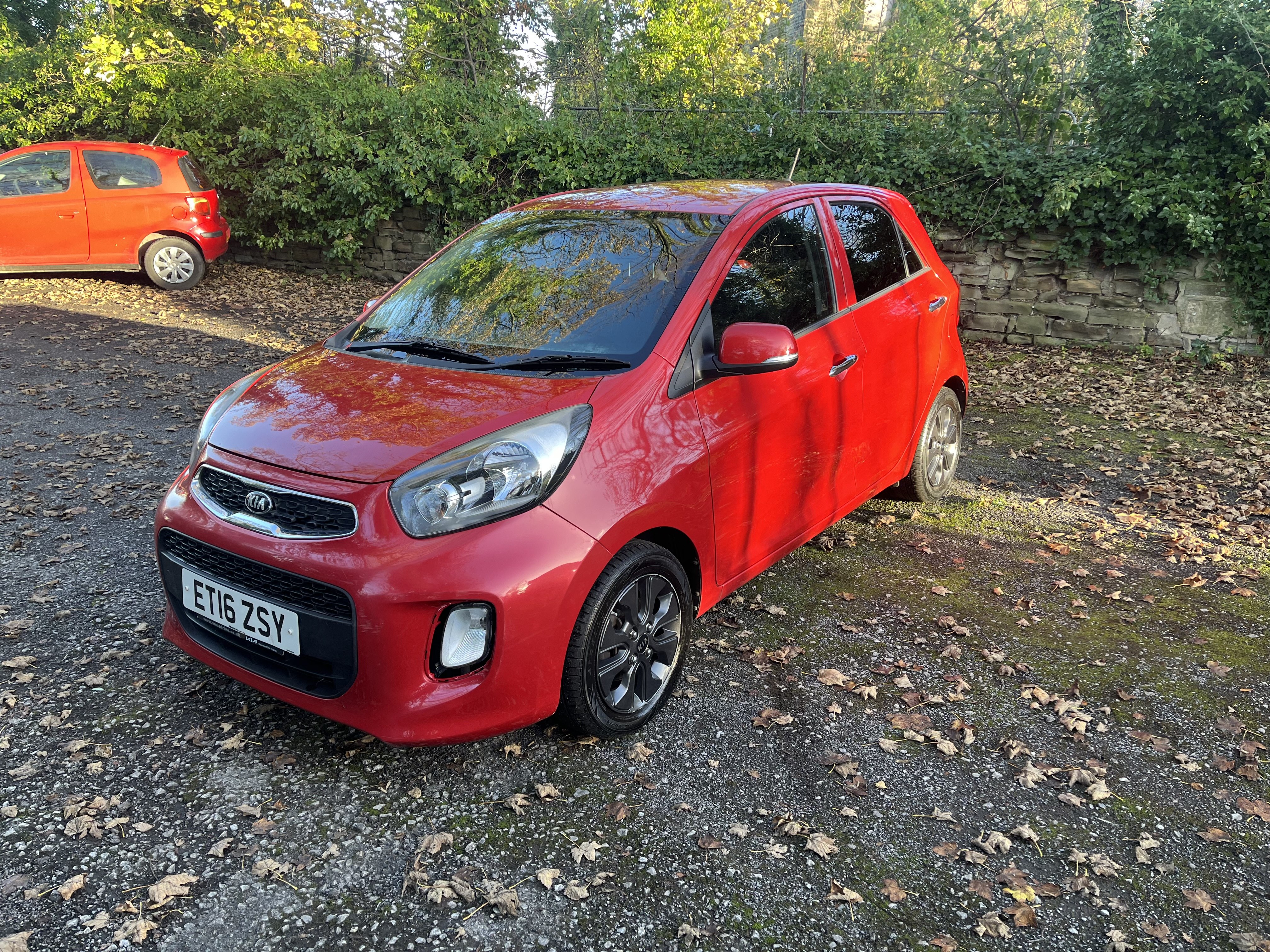 2016 Kia Picanto 2 ISG thumbnail 2