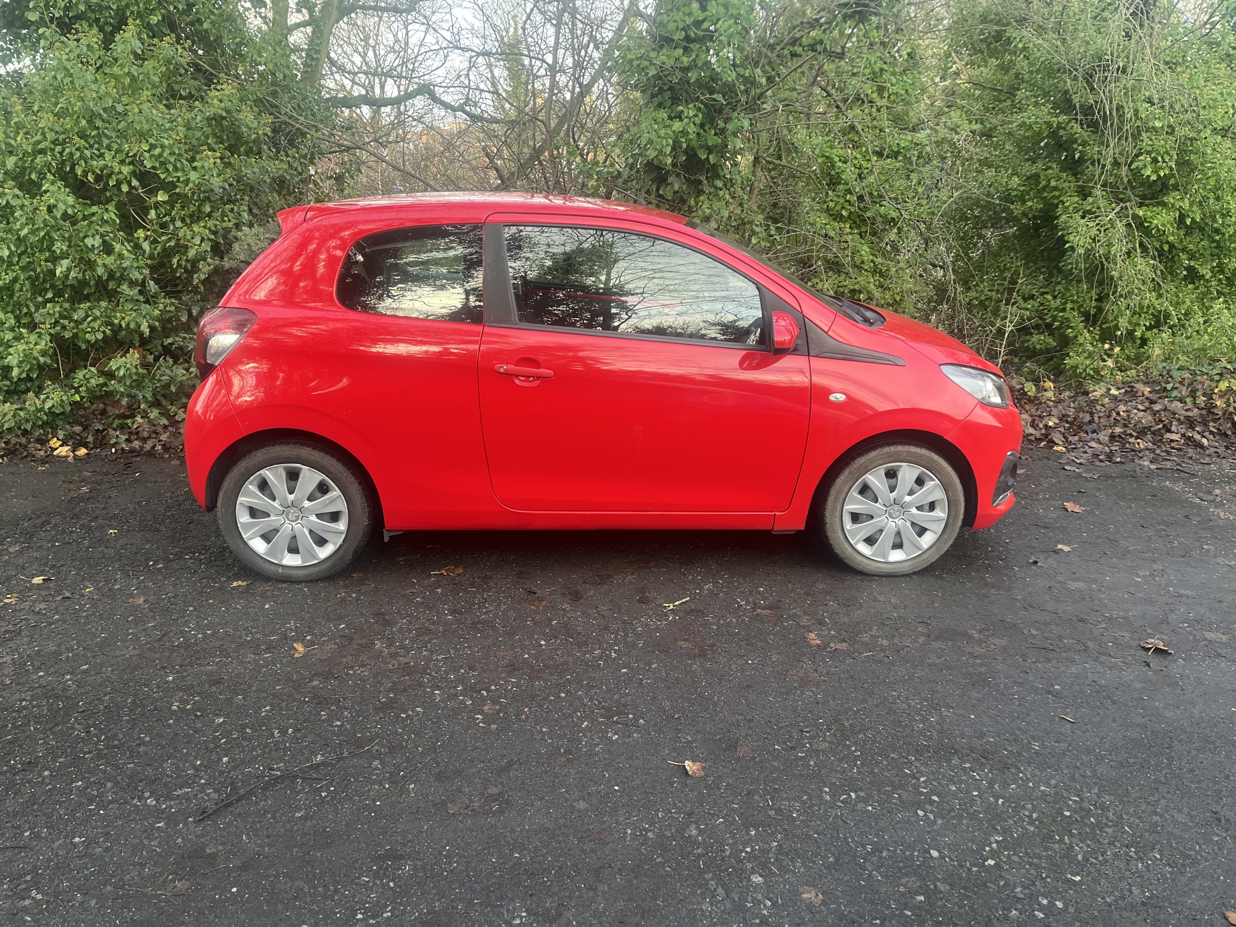 2016 Peugeot 108 Active thumbnail 4