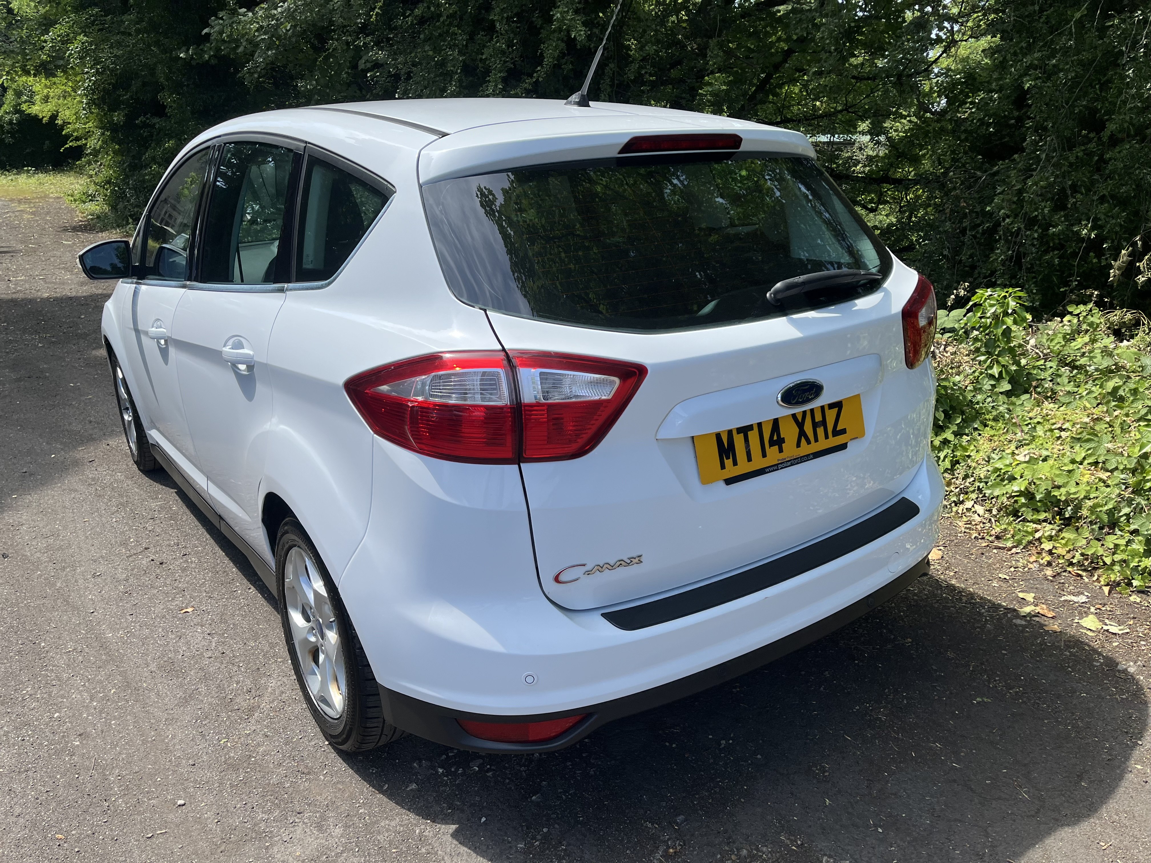 2014 Ford C-Max Zetec thumbnail 5