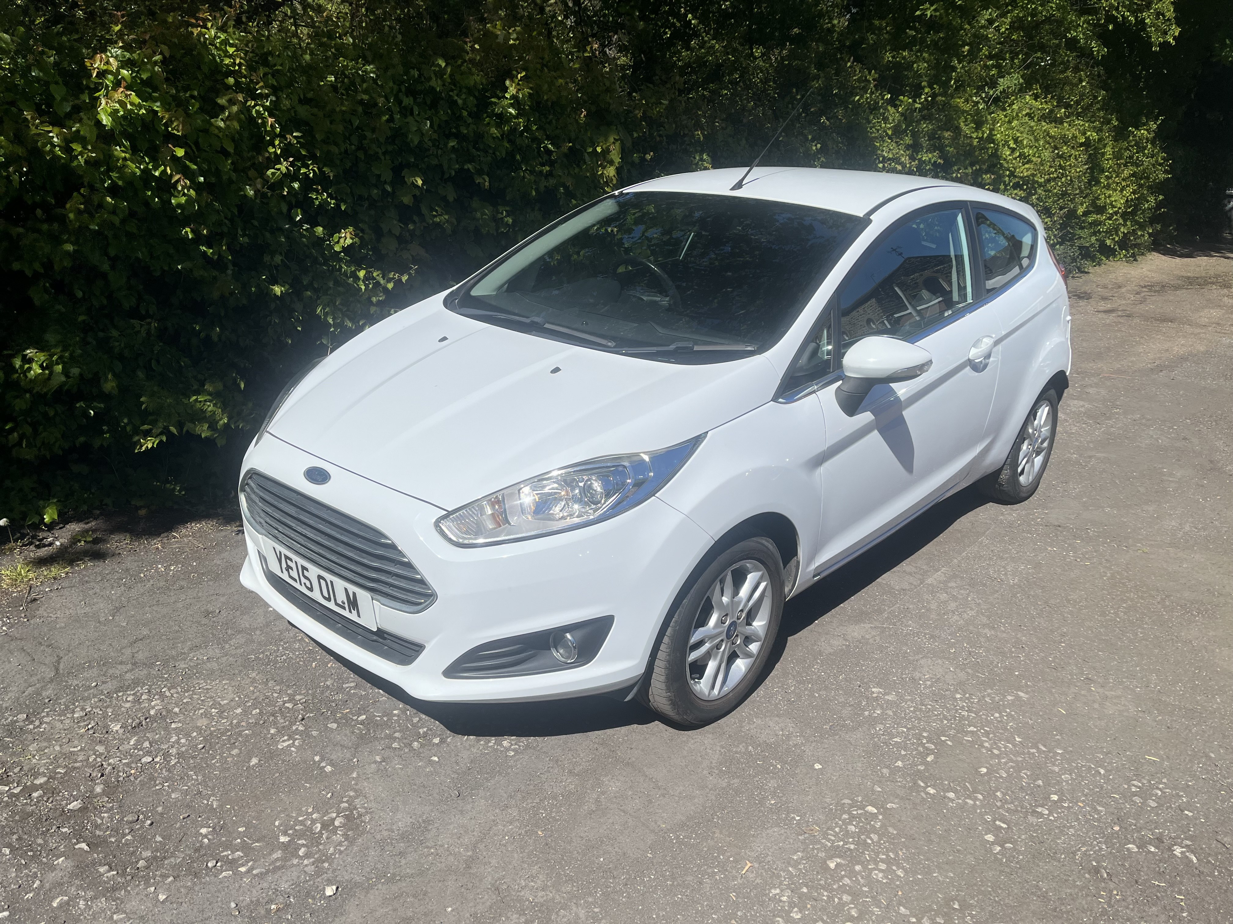 2015 Ford Fiesta 1.25 Zetec exterior view
