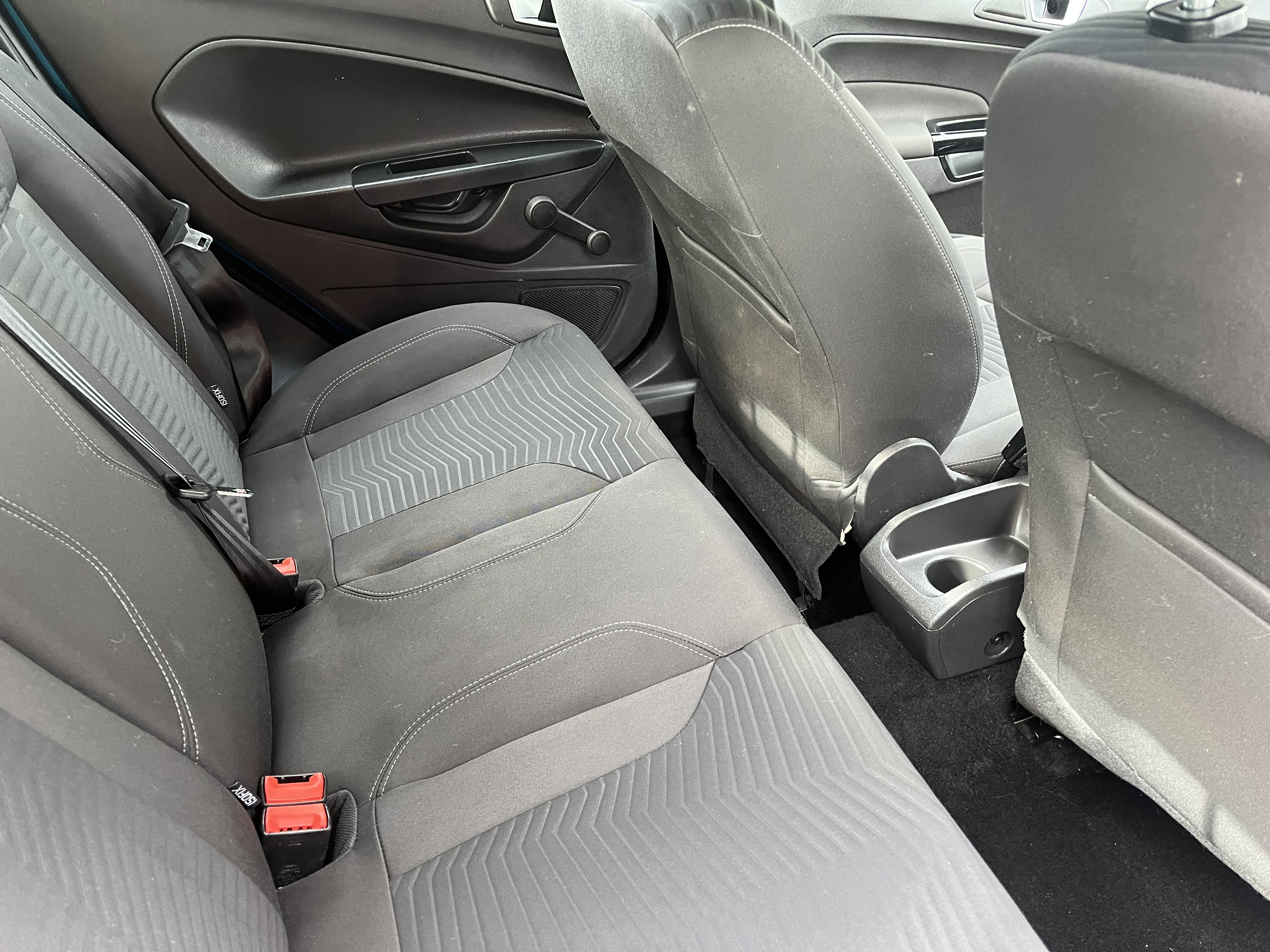 2016 Ford Fiesta Zetec thumbnail 5