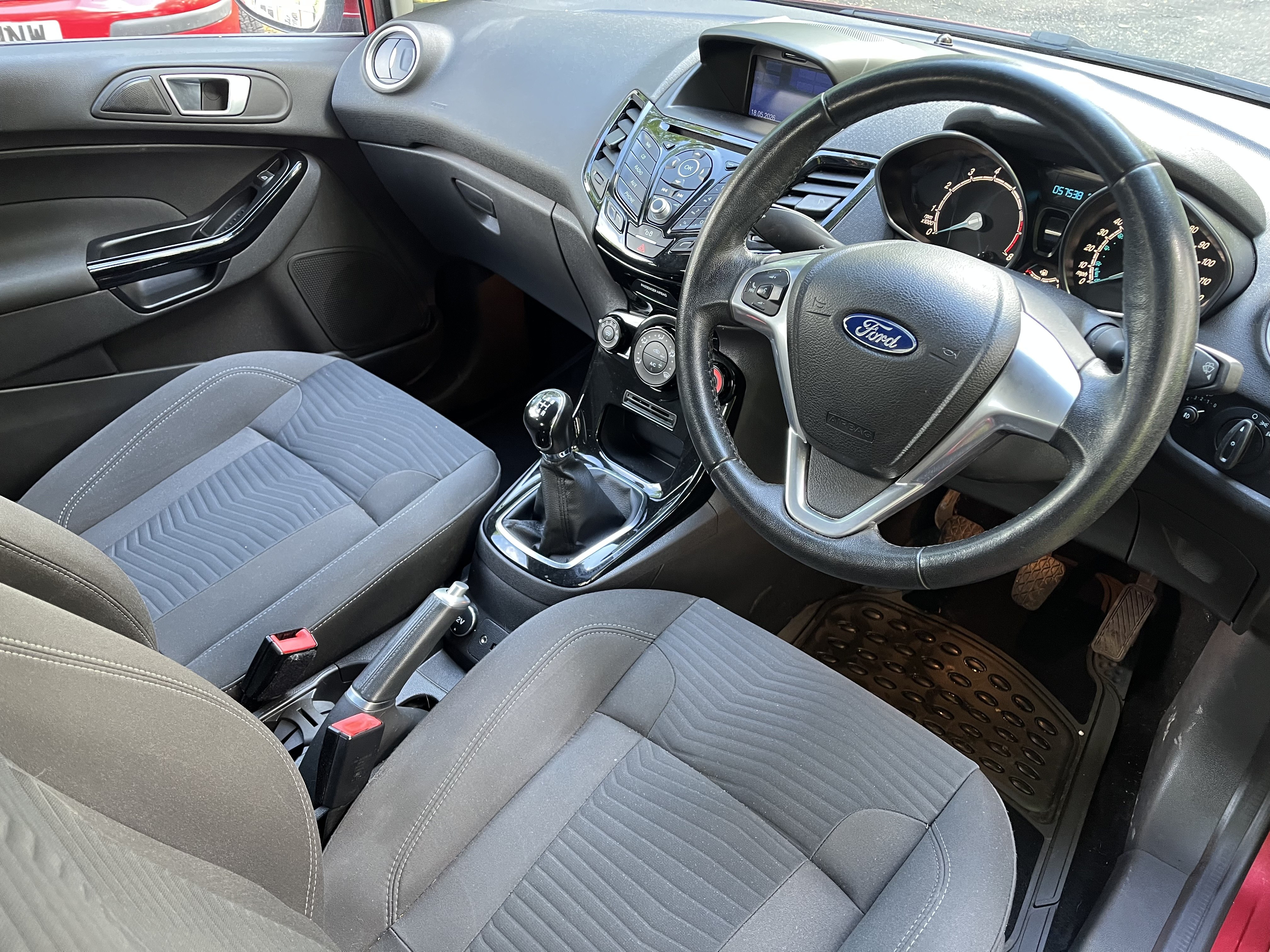2016 Ford Fiesta 1.25 Zetec thumbnail 3