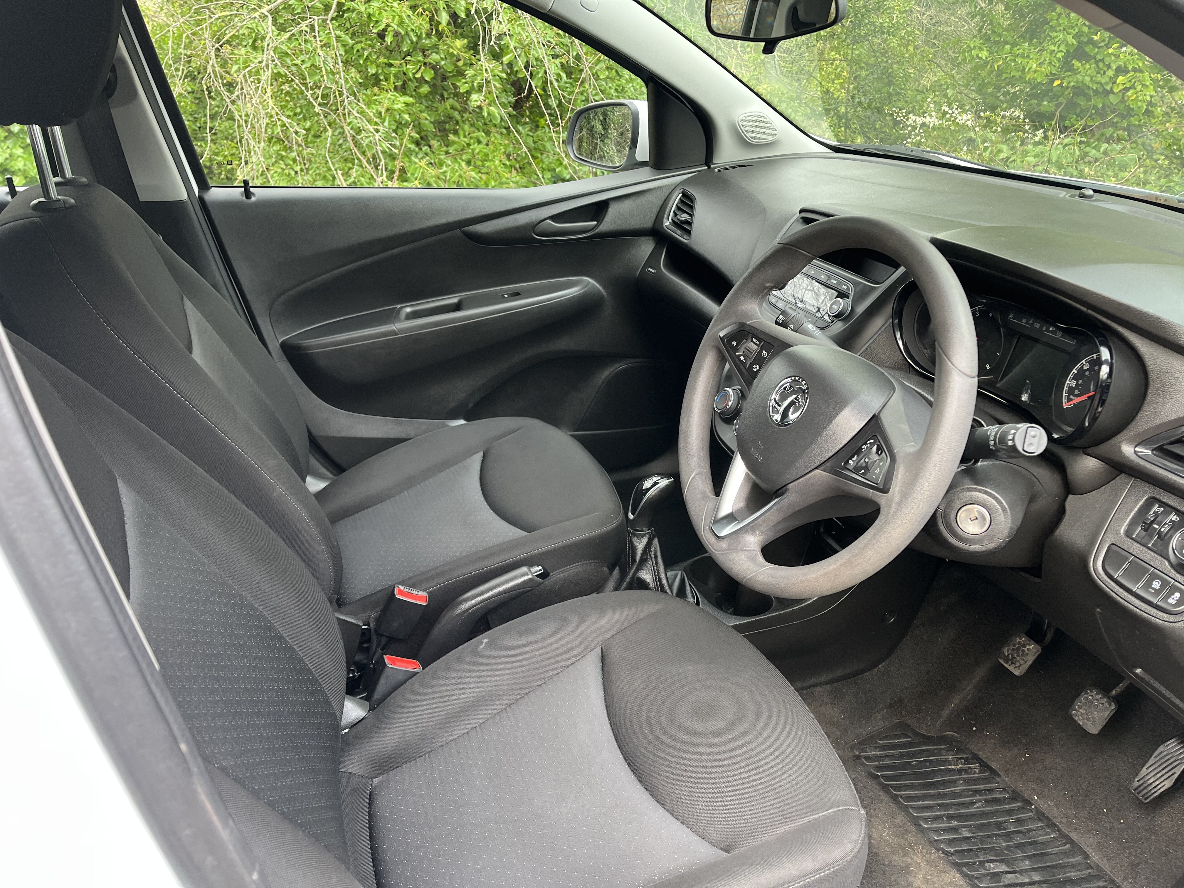2018 Vauxhall Viva 1.0 thumbnail 4