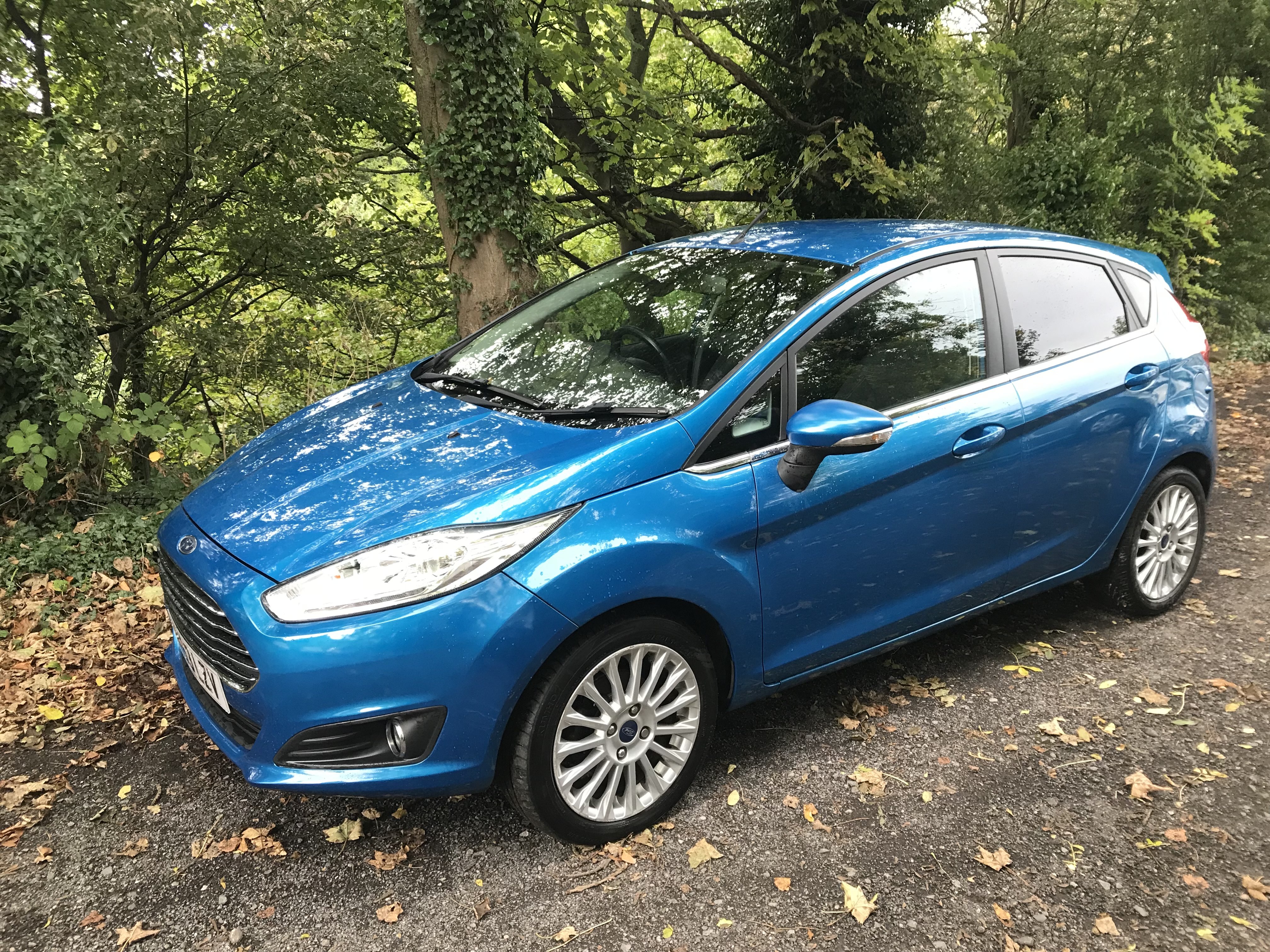 2013 Ford Fiesta Titanium thumbnail 4