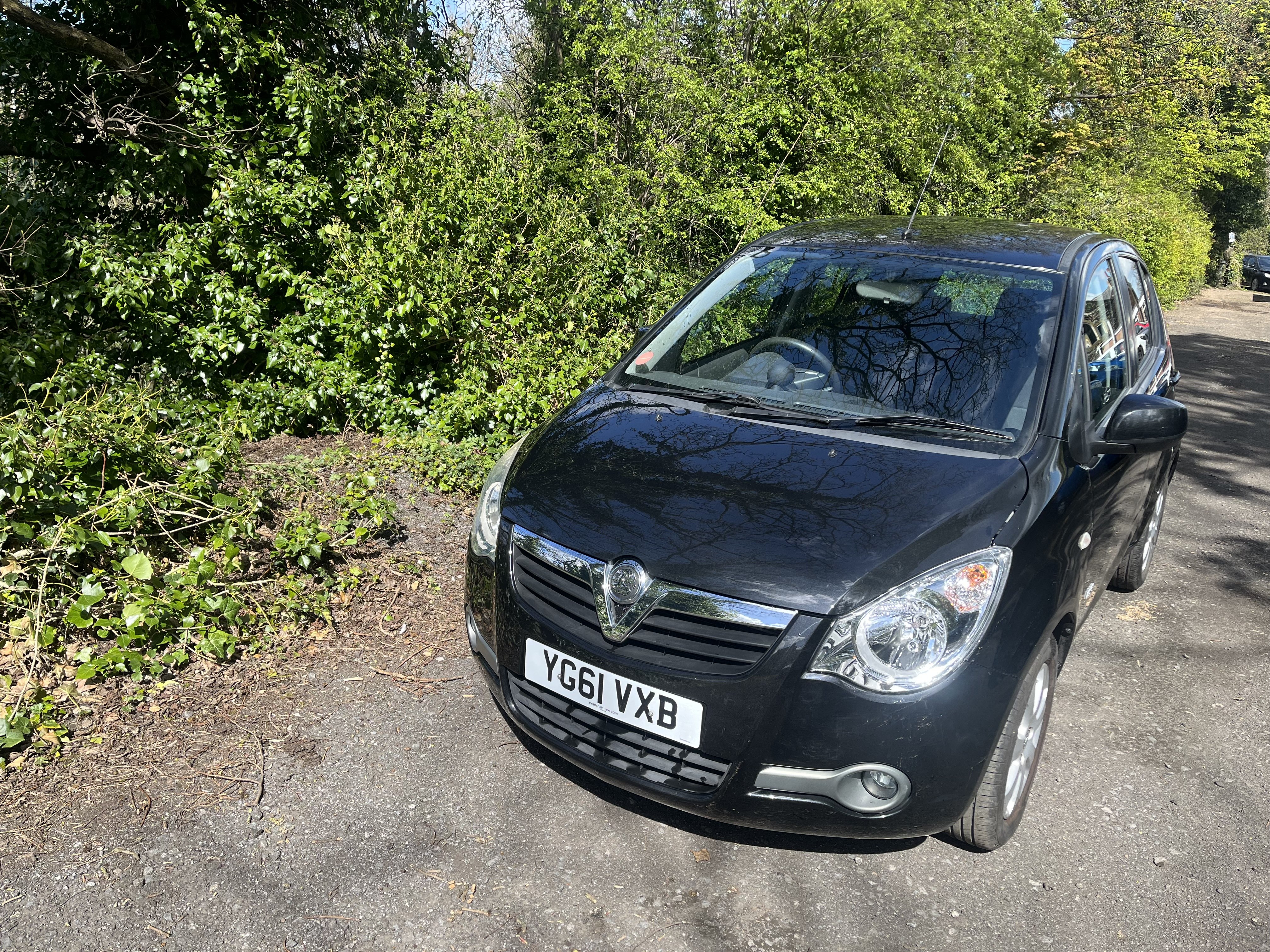 2011 Vauxhall Agila 1.2 exterior view