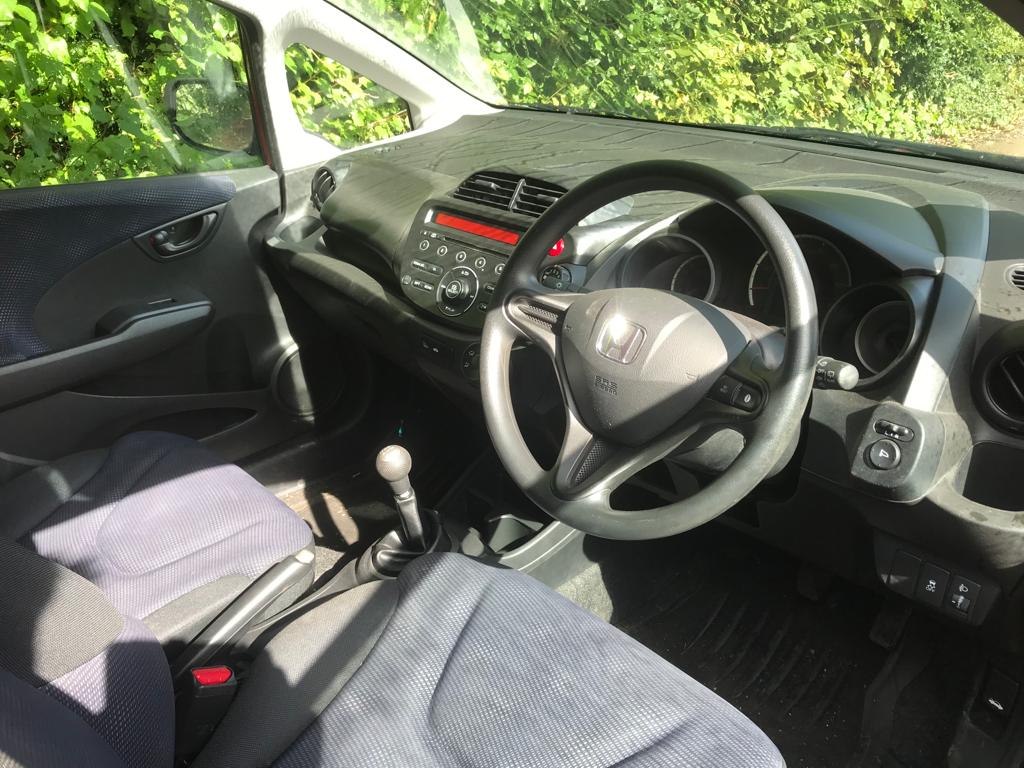 2014 Honda Jazz I-Vtec S thumbnail 4