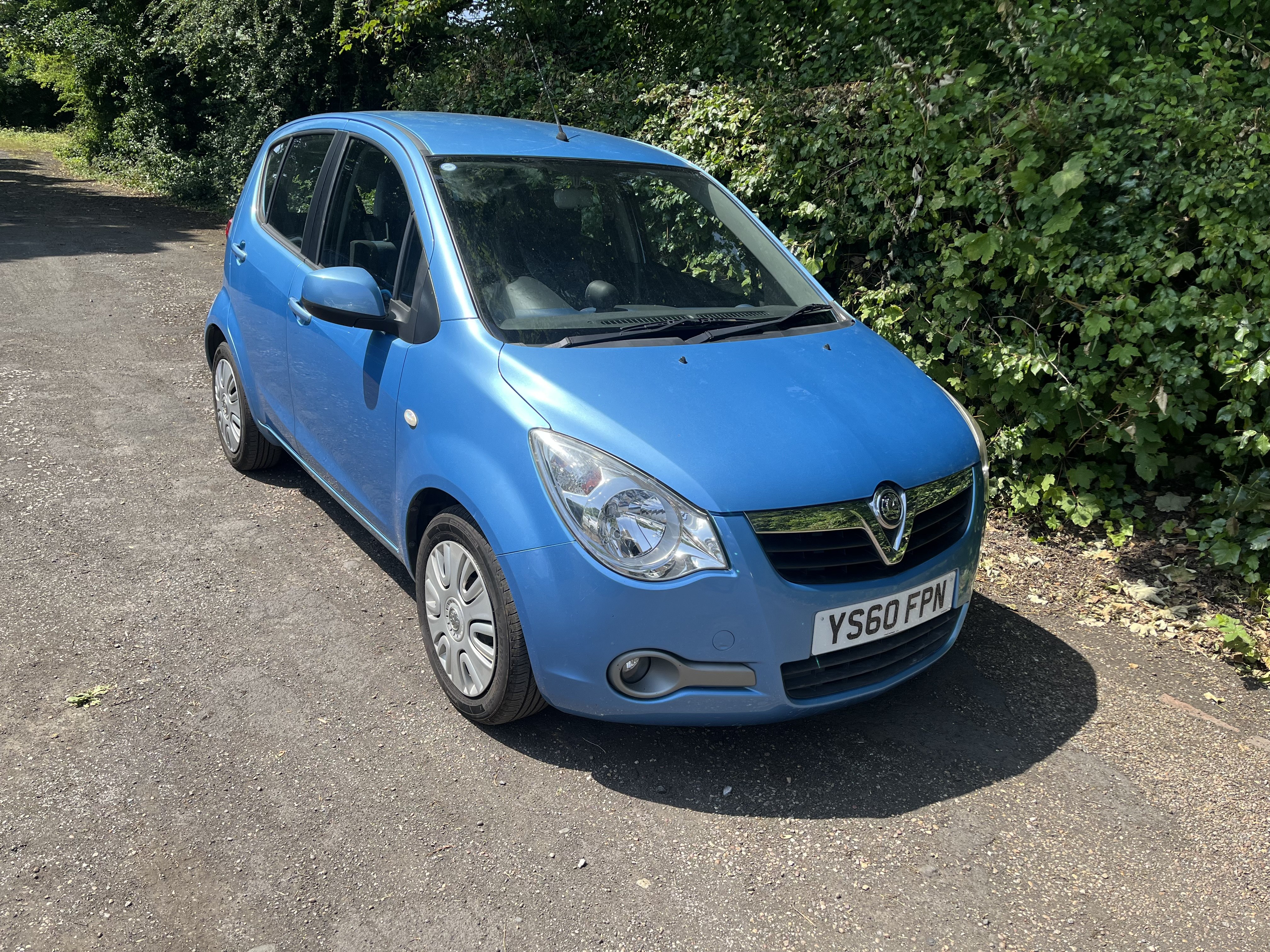 2010 Vauxhall Agila exterior view