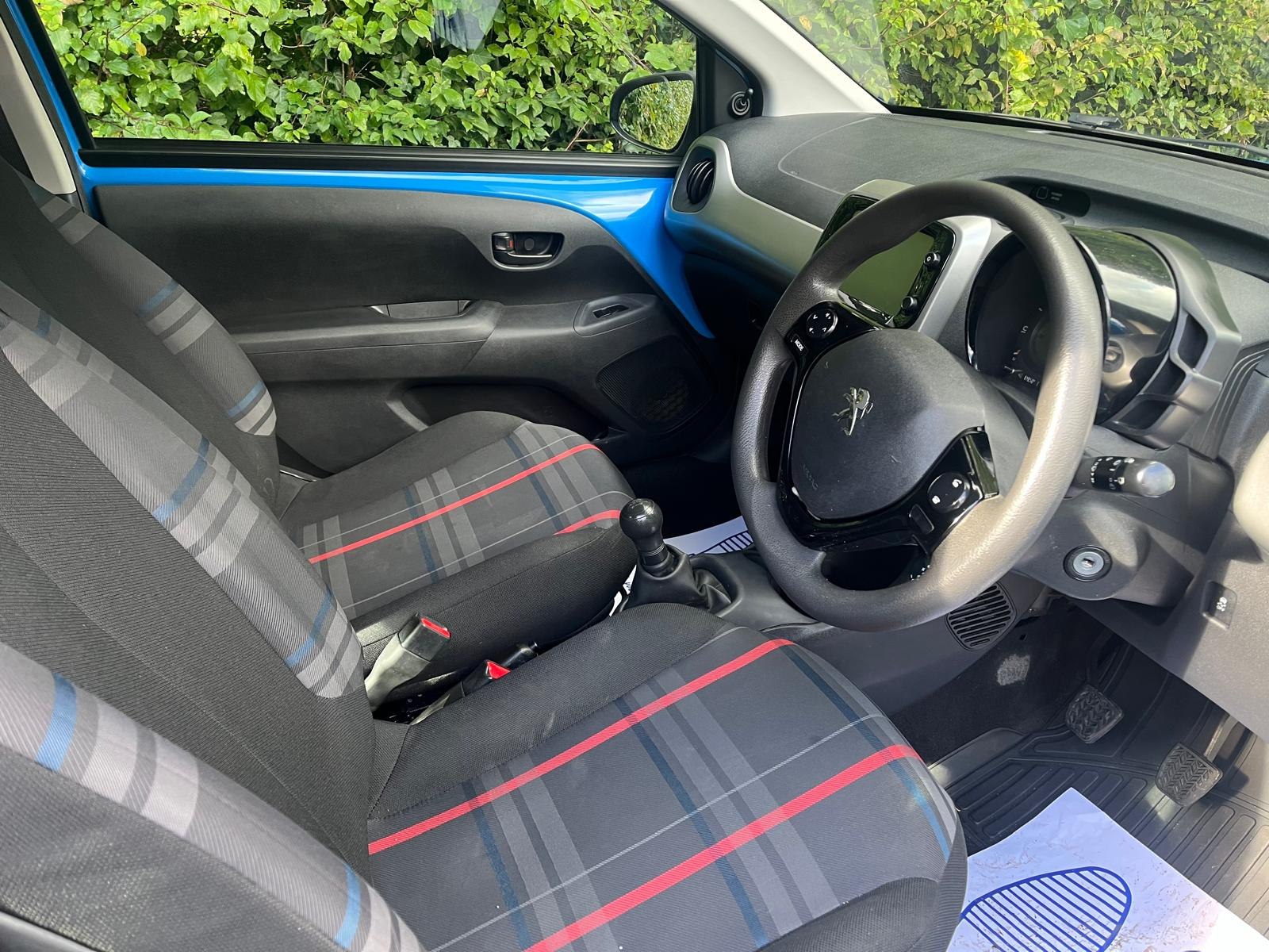 2016 Peugeot 108 Active thumbnail 2
