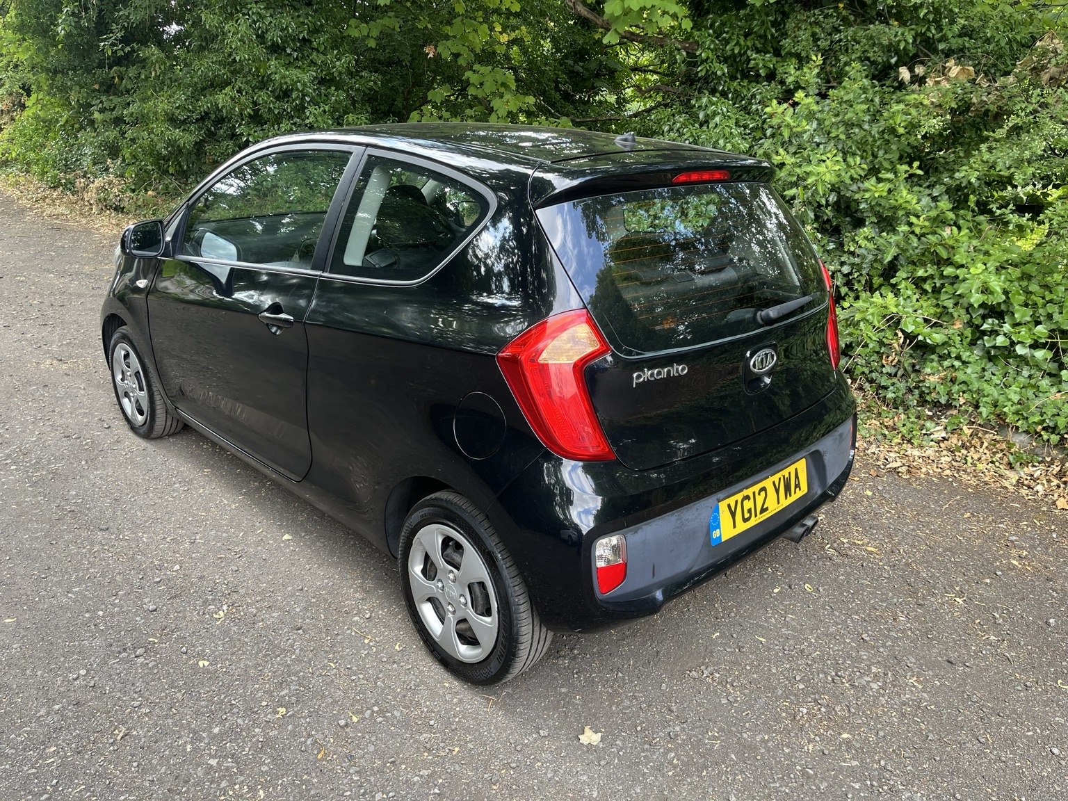 2012 Kia Picanto 1.0 thumbnail 2