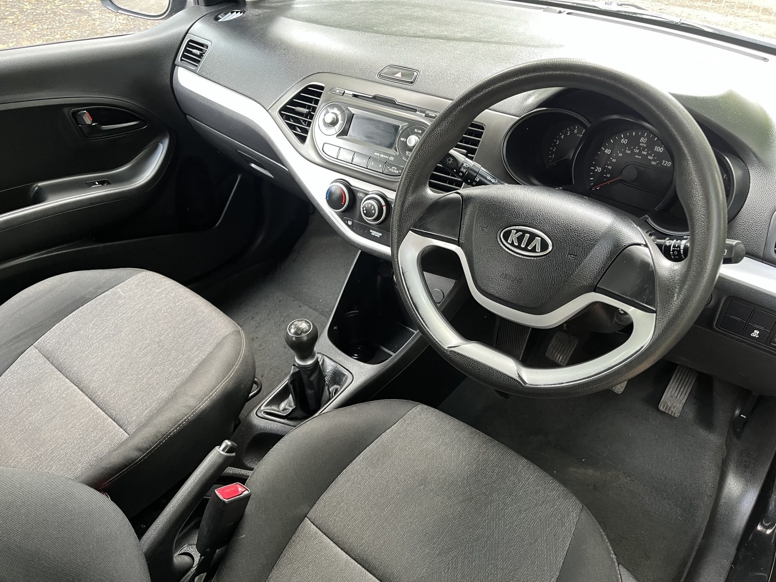 2012 Kia Picanto 1.0 thumbnail 3