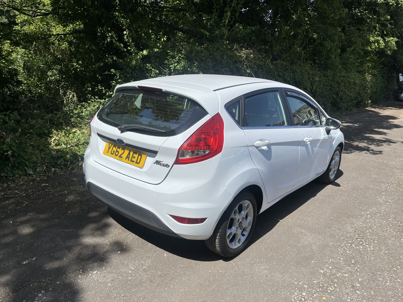 2012 Ford Fiesta 1.25 Zetec thumbnail 5