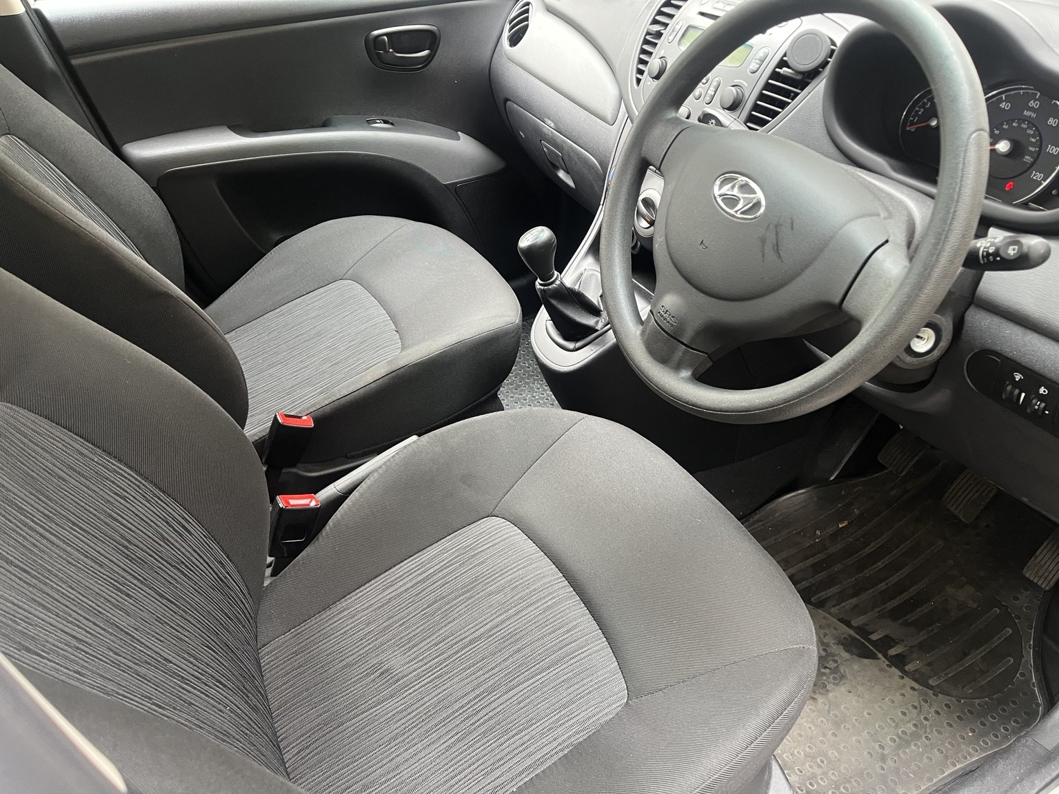 2013 Hyundai i10 1.2 5 Door thumbnail 7